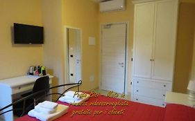 Casa Vacanze - B&B Romano